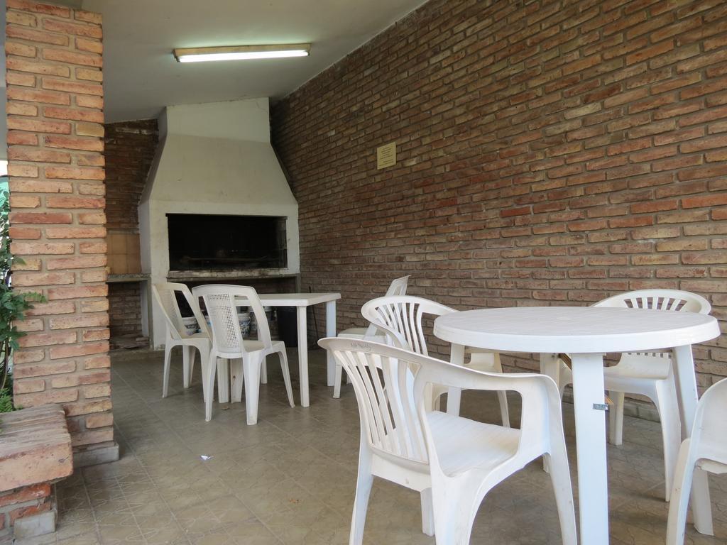 Hotel Arenales วิญาการ์ลอสปาซ ภายนอก รูปภาพ
